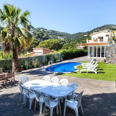 Canyelles Beach Vila With Swimming Pool *