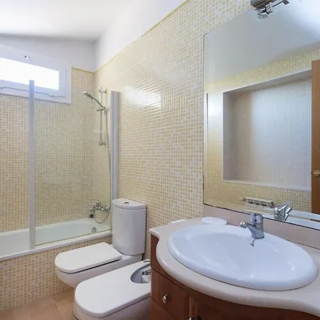 Canyelles Beach Vila With Swimming Pool Villa *